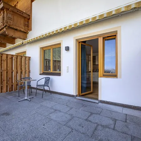 In Stubaital Near Lift, Cleaning Included Apartment