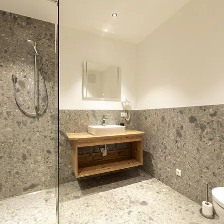 Apartment In Stubaital Near Lift, Cleaning Included Neustift im Stubaital