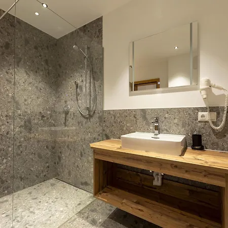 Apartment In Stubaital Near Lift, Cleaning Included